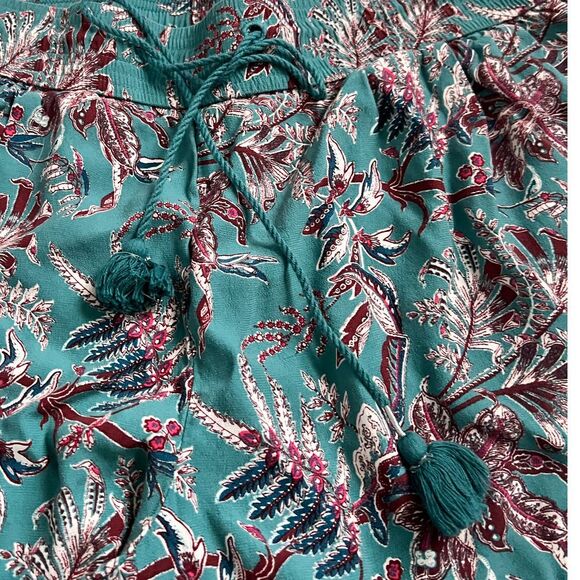 Loft Relaxed Midi Rise shorts Size M - Picture 4 of 4